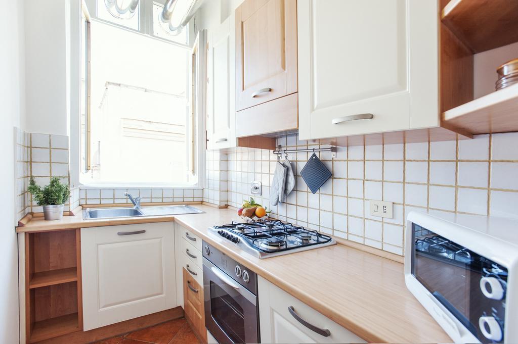 Lungaretta3 Apartman Róma Szoba fotó
